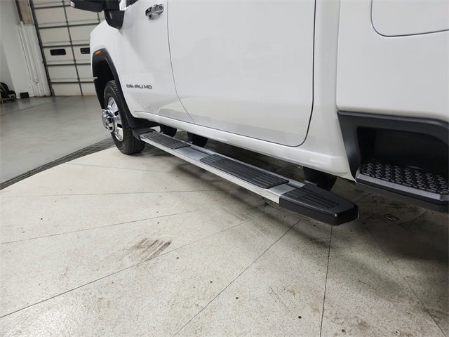 Used 2025 GMC Sierra 3500 Denali w/ Technology Package image 46