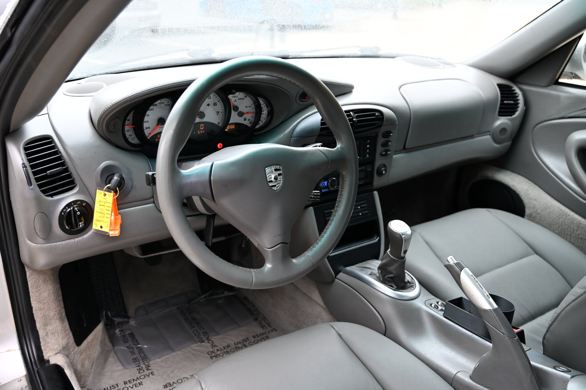 Used 2000 Porsche 911 Carrera RWD image 16