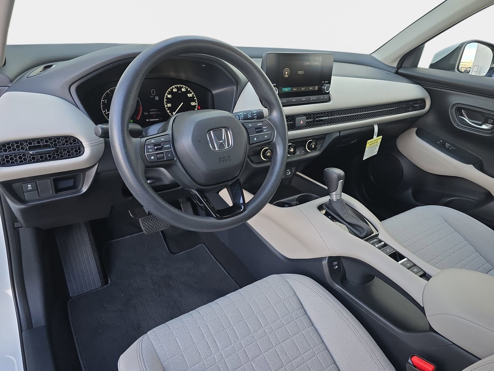 Used 2025 Honda HR-V LX image 16