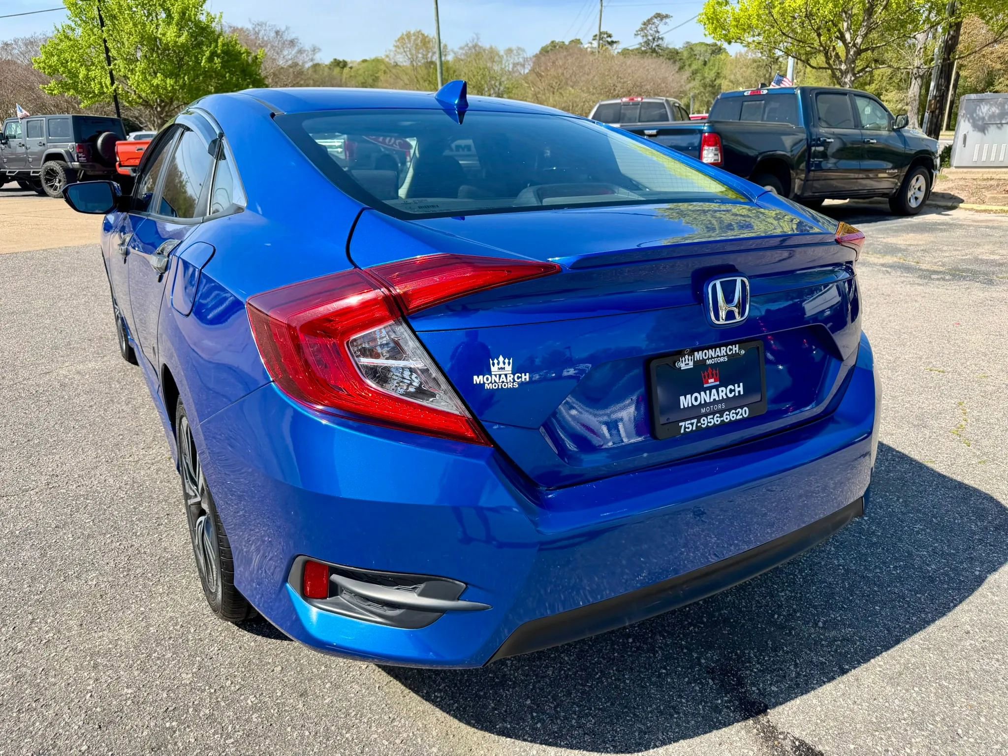 Used 2016 Honda Civic EX-T image 3