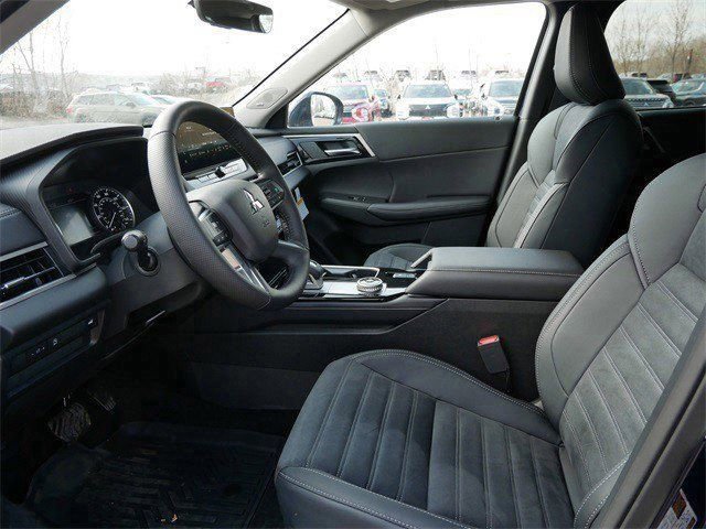 New 2026 Mitsubishi Outlander SE AWD/4WD image 4