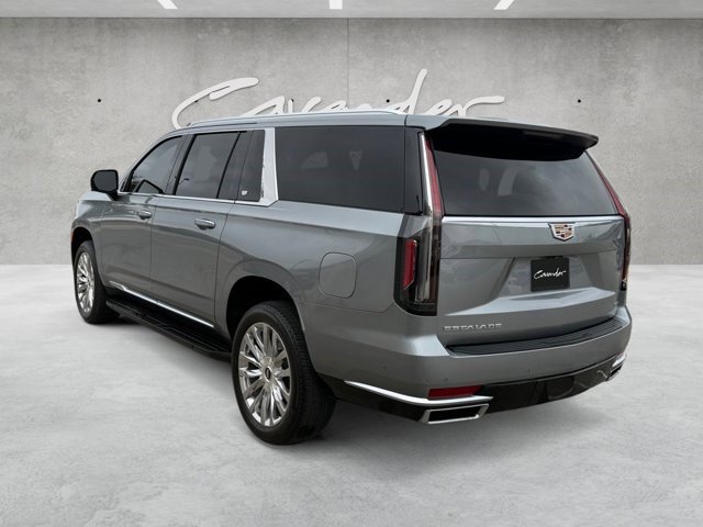 Certified 2024 Cadillac Escalade ESV Premium Luxury image 15
