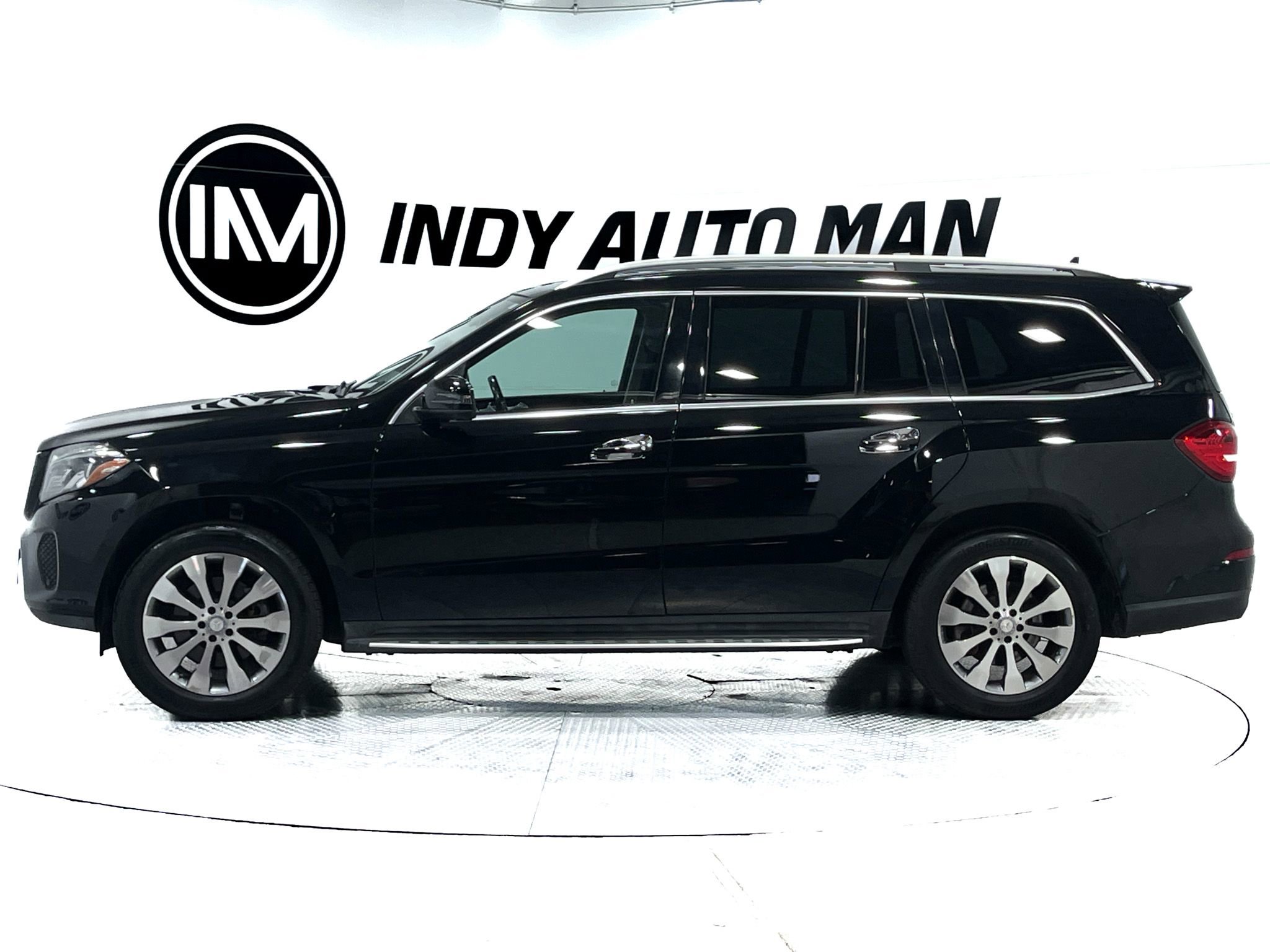 Used 2017 Mercedes-Benz GLS 450 4MATIC w/ Premium Package image 7