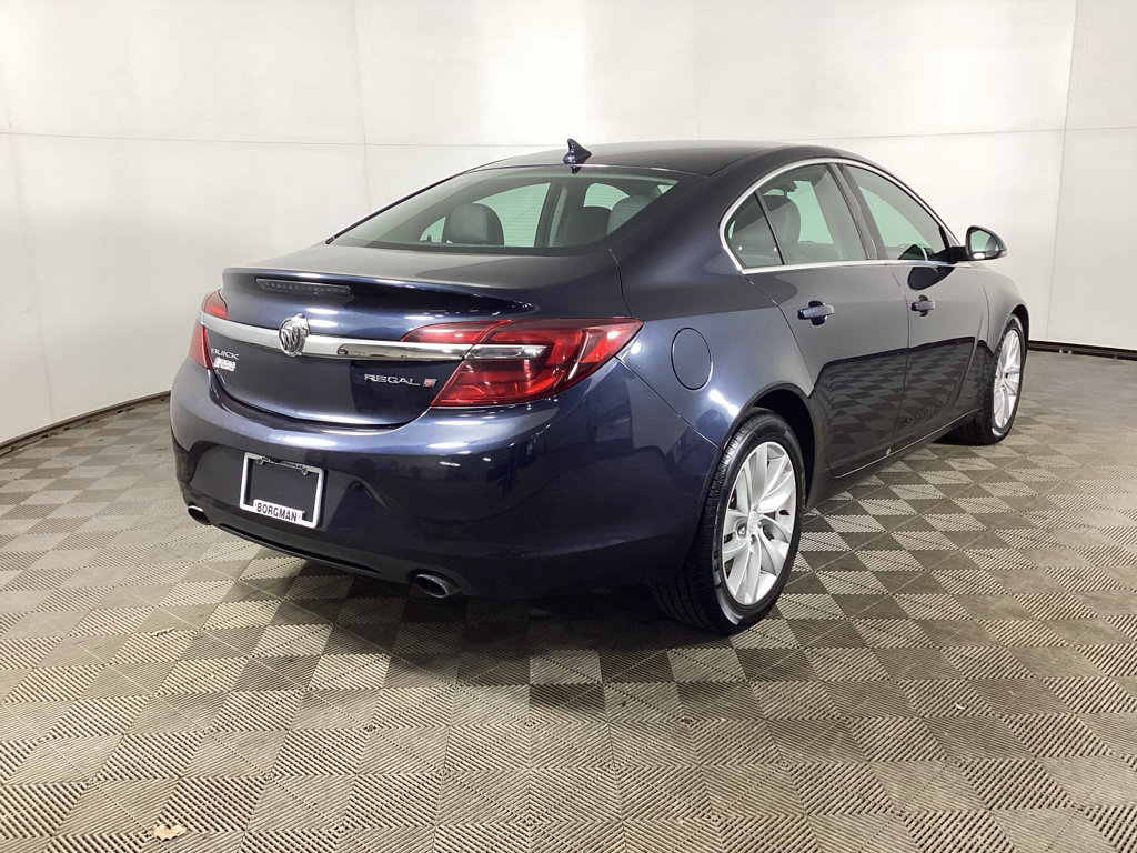 Used 2014 Buick Regal image 2