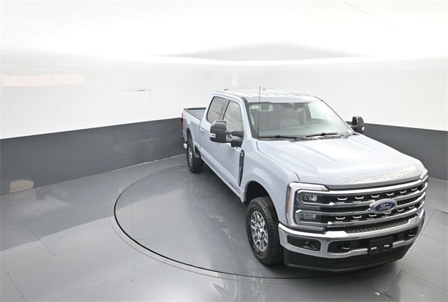 New 2026 Ford F250 Lariat w/ FX4 Off-Road Package image 15