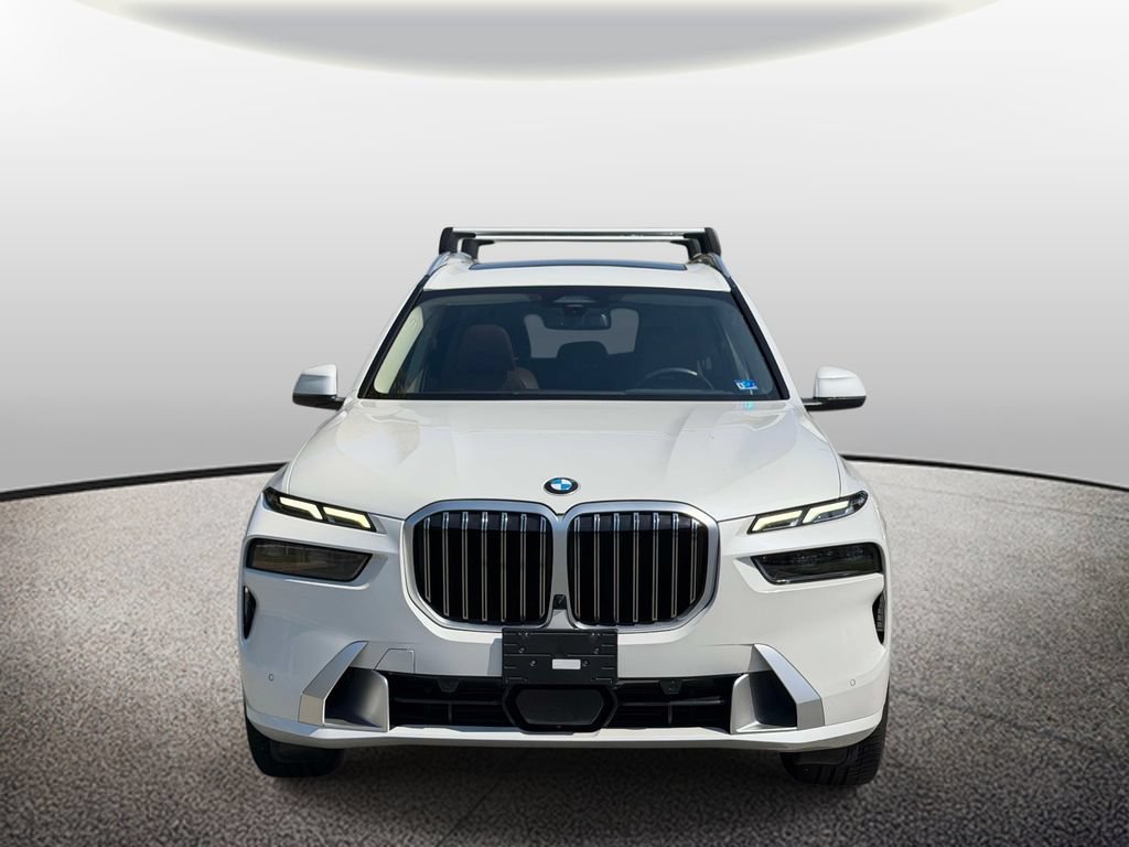 Used 2023 BMW X7 xDrive40i w/ Executive Package AWD/4WD image 6