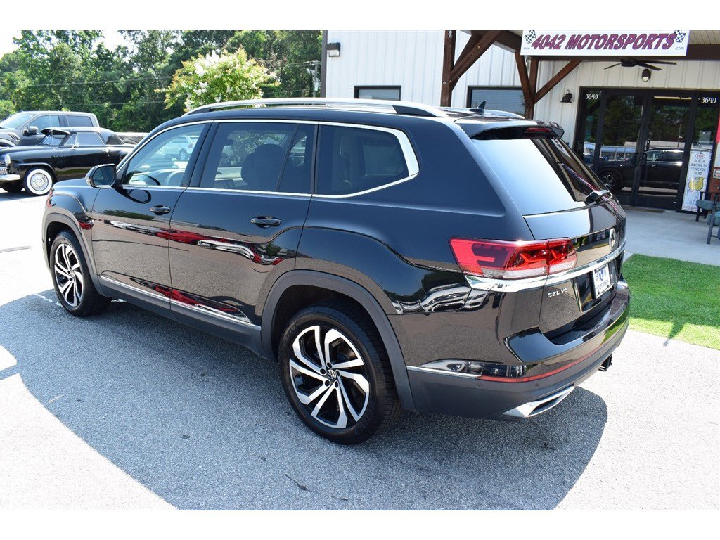 Used 2021 Volkswagen Atlas SEL Premium image 3