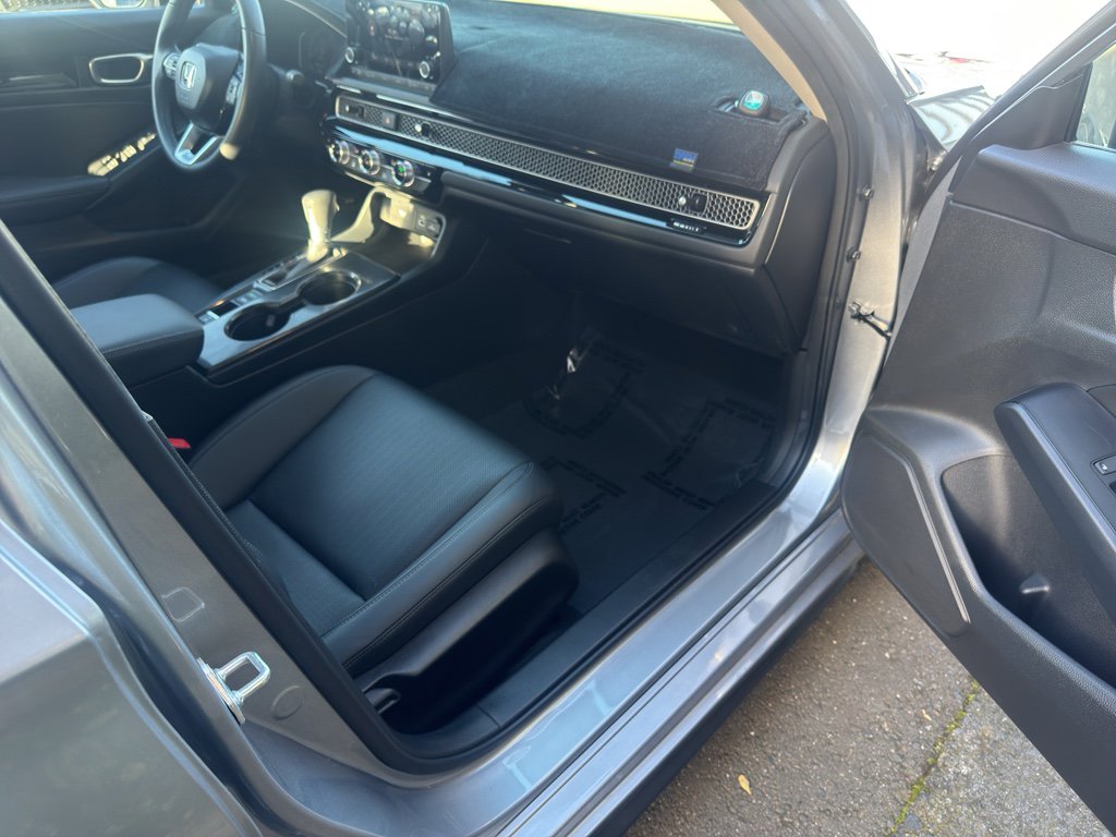 Used 2024 Honda Civic EX-L image 19