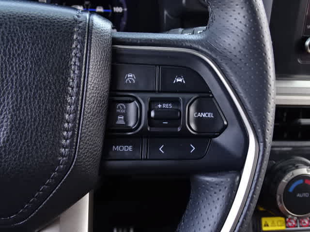 Used 2025 Toyota 4Runner TRD Sport AWD/4WD image 36