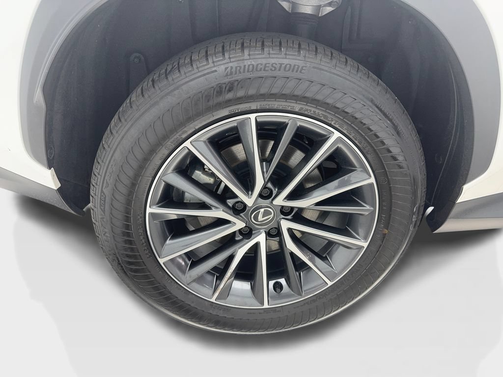 Used 2025 Lexus NX 250 FWD w/ Towing Package (2000 Lbs) image 14