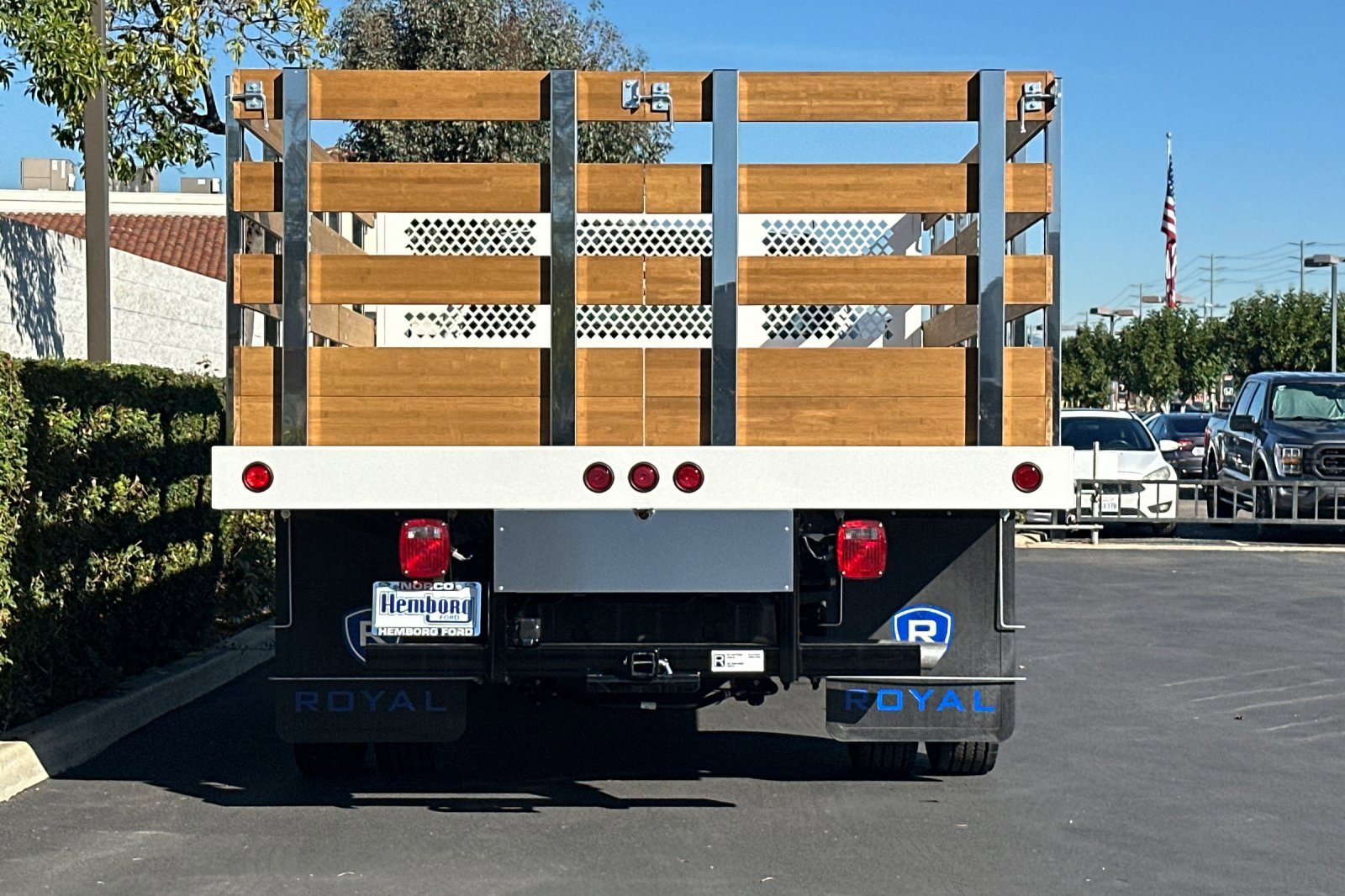 New 2025 Ford F550 2WD Regular Cab Super Duty image 5