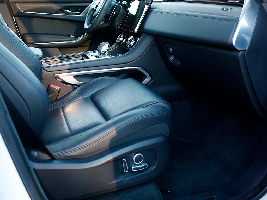 Used 2022 Jaguar F-PACE S AWD/4WD image 29