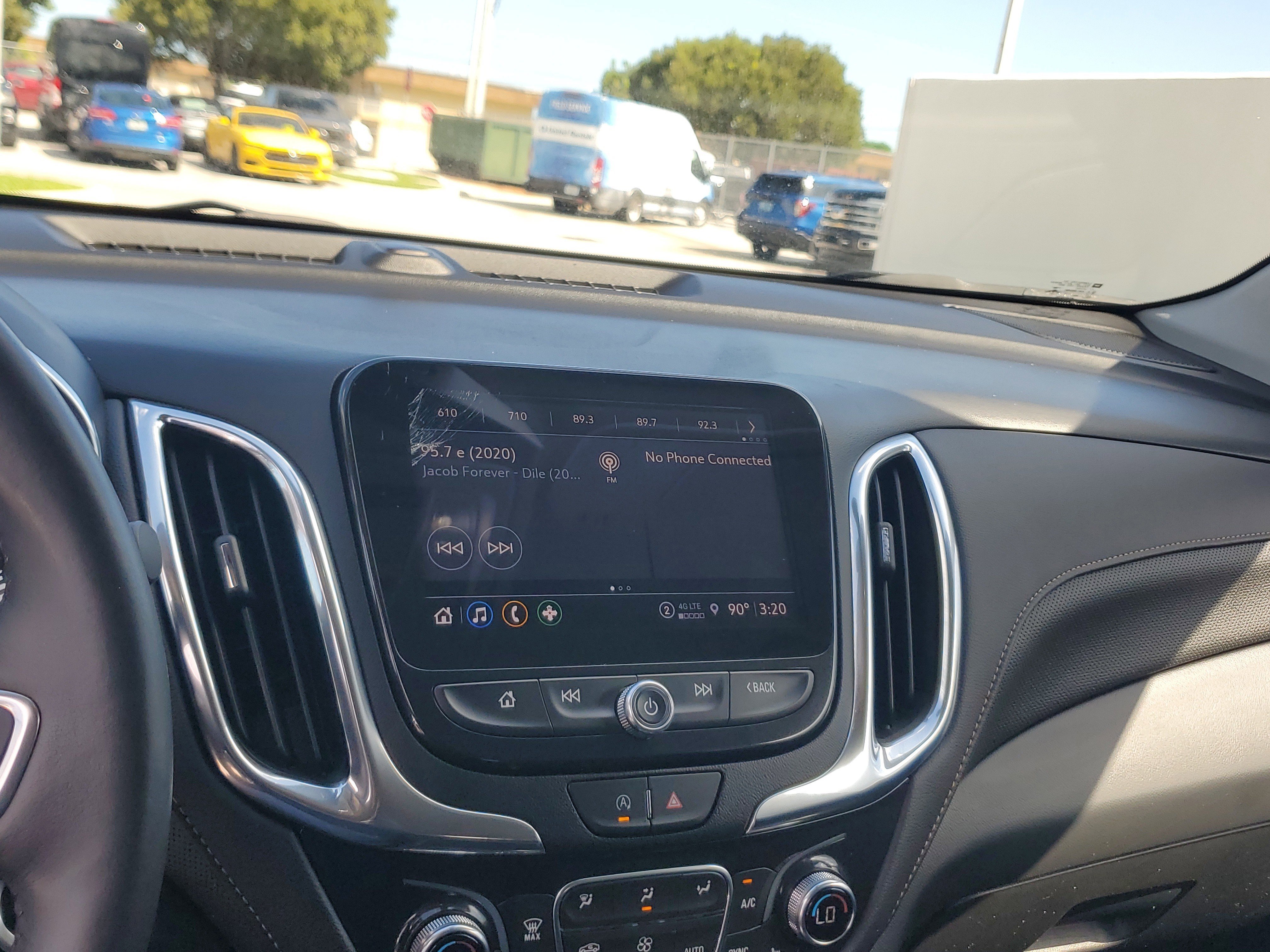 Used 2022 Chevrolet Equinox Premier image 23