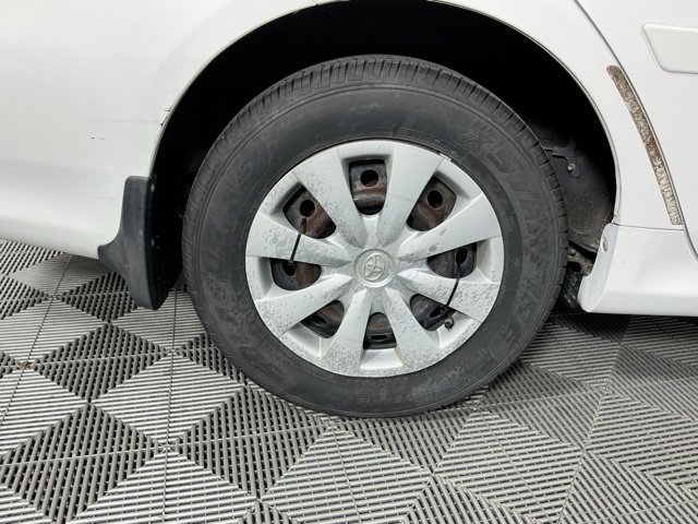 Used 2011 Toyota Corolla LE FWD image 17