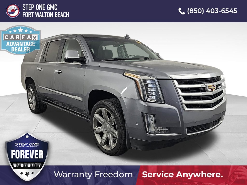 Used 2018 Cadillac Escalade ESV Premium Luxury RWD image 3