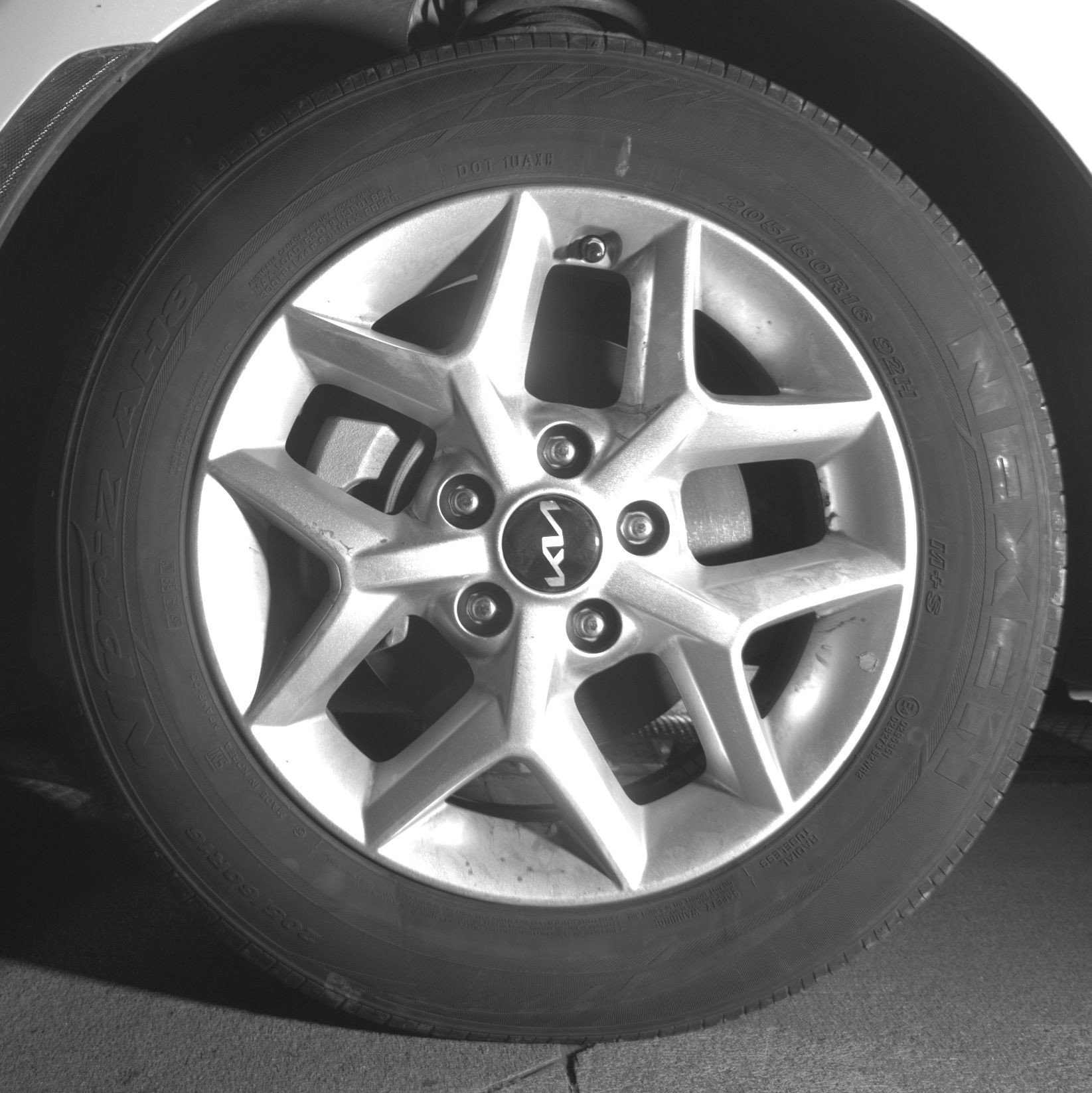 Used 2025 Kia Soul LX w/ LX Technology Package FWD image 12