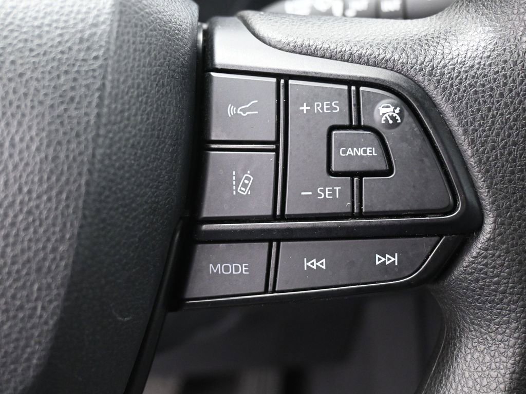 Certified 2024 Toyota Sienna LE image 20