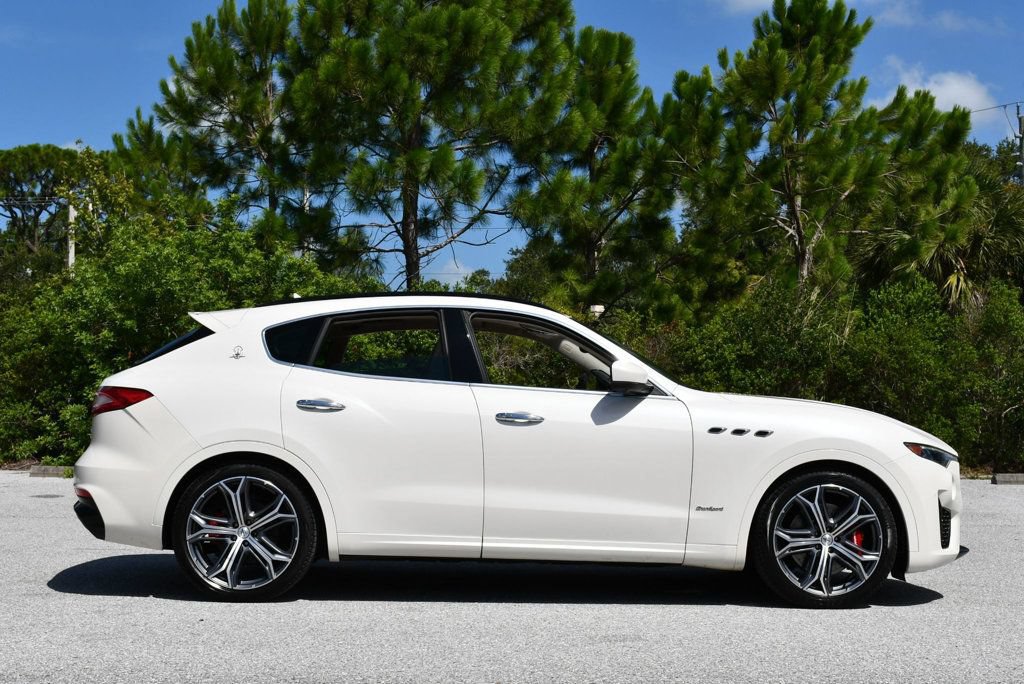 Used 2019 Maserati Levante S GranSport AWD/4WD image 35