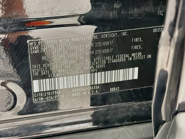 Certified 2023 Toyota RAV4 LE AWD/4WD image 26