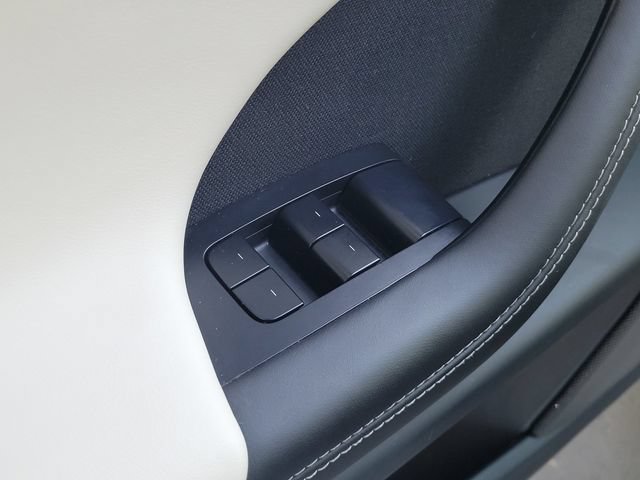 Used 2022 Tesla Model X AWD/4WD image 20