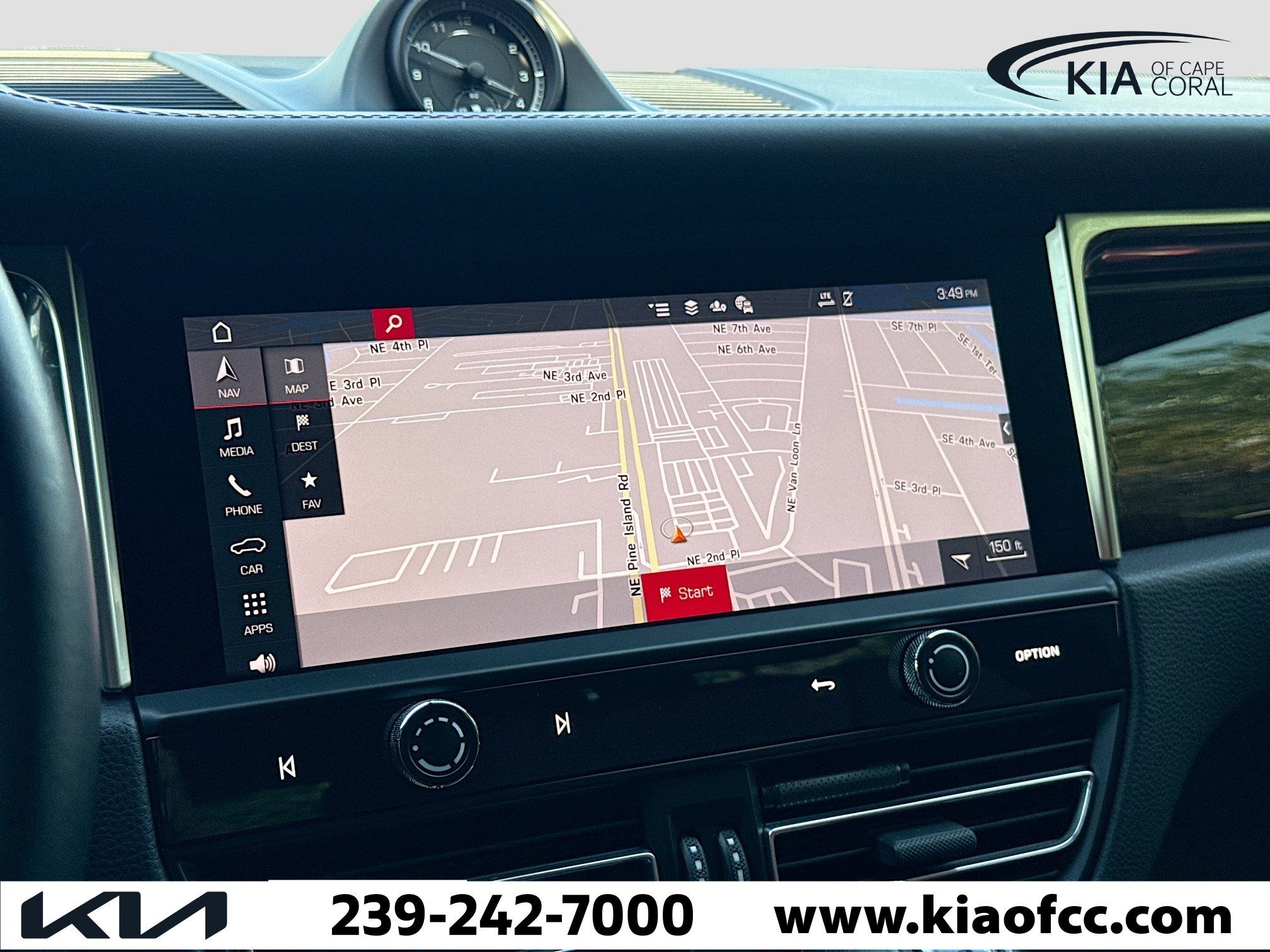 Used 2023 Porsche Macan S image 31