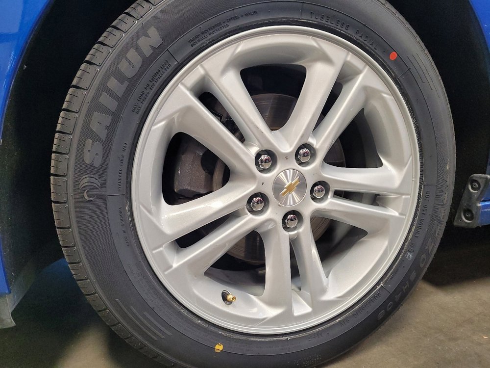 Used 2017 Chevrolet Cruze LT w/ Convenience Package image 31