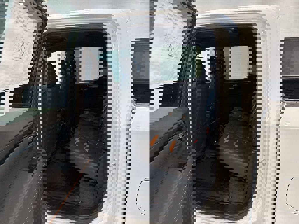 New 2026 GMC Sierra 1500 AT4 w/ AT4 Premium Package image 18