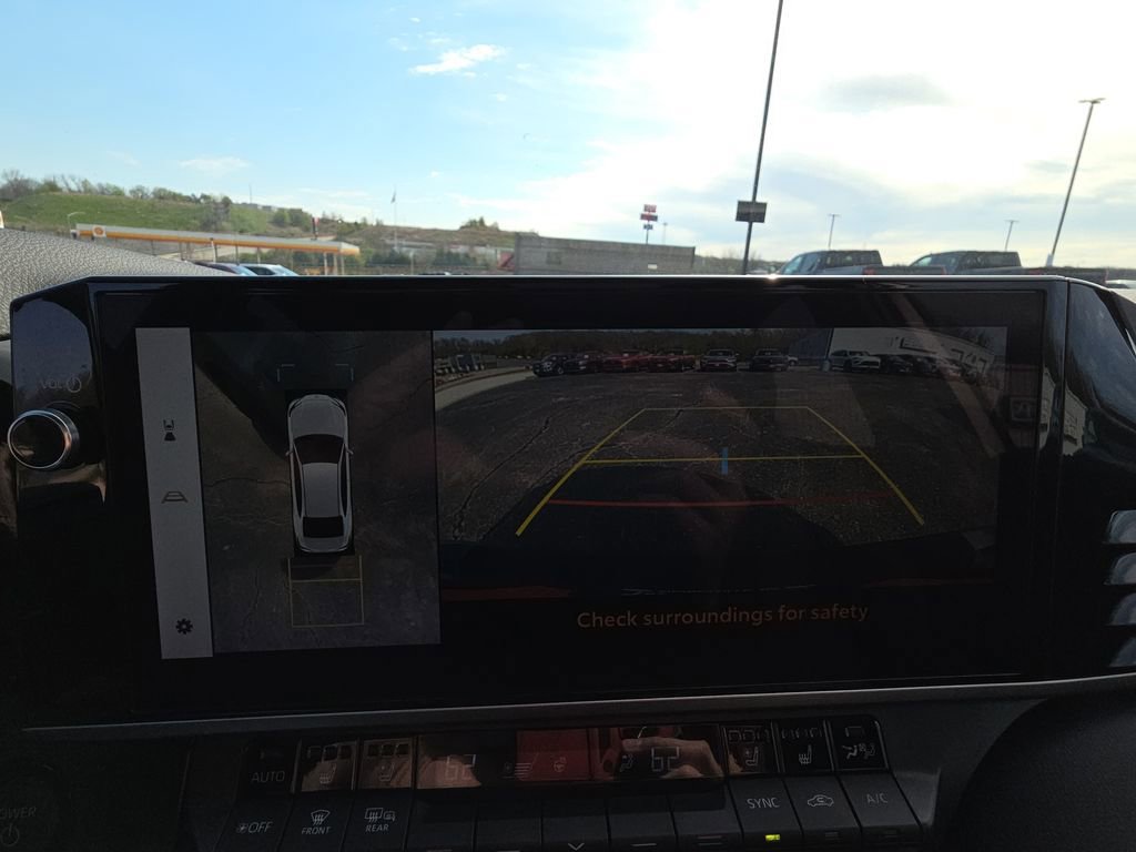 Used 2025 Toyota Camry XSE w/ Premium Plus Package image 22