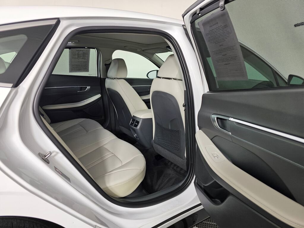 Used 2023 Hyundai Sonata Limited w/ Cargo Package image 37
