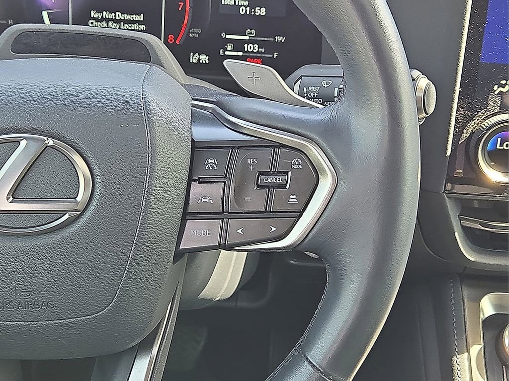 Used 2024 Lexus GX 550 w/ Accessory Package (Z1) image 20