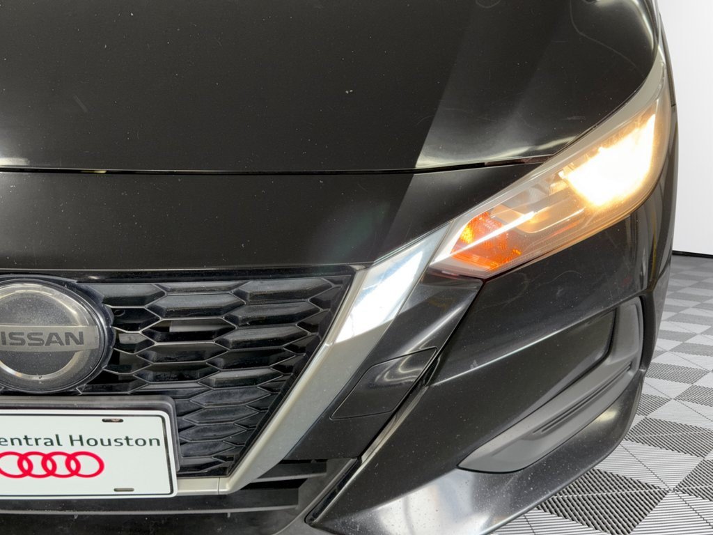 Used 2020 Nissan Sentra SV FWD image 12