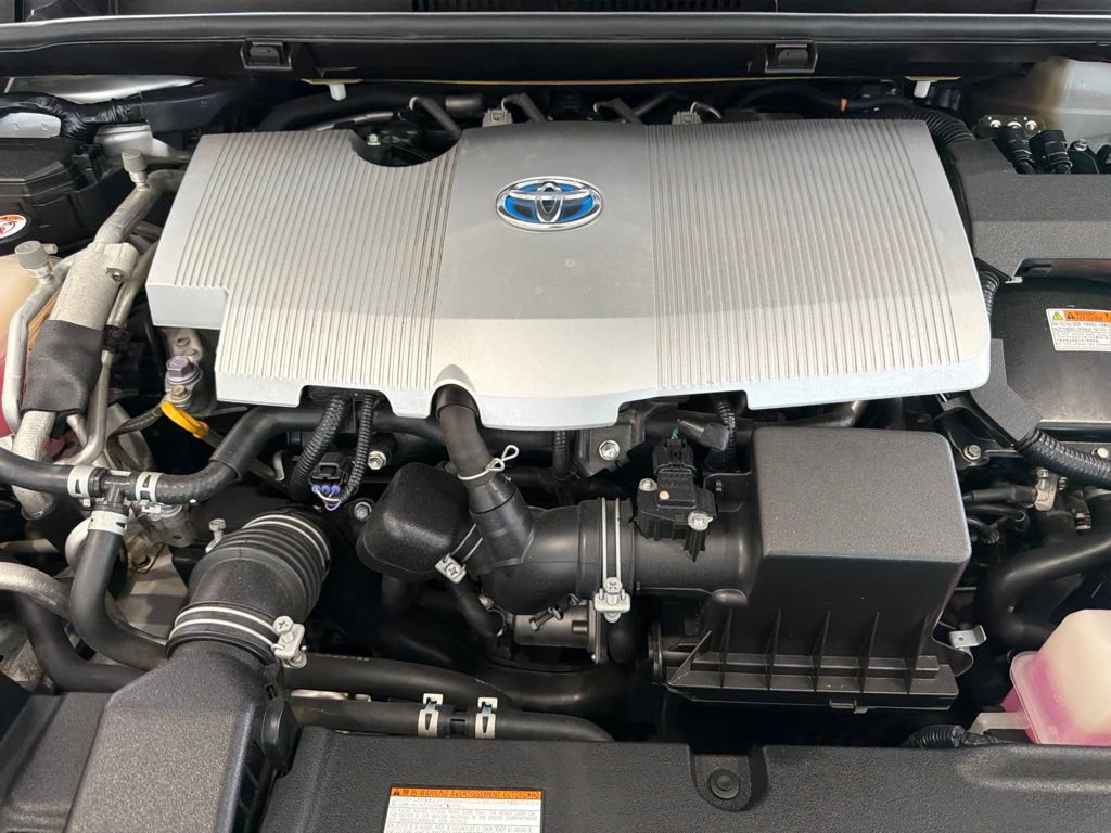 Certified 2020 Toyota Prius Prime Limited FWD image 34