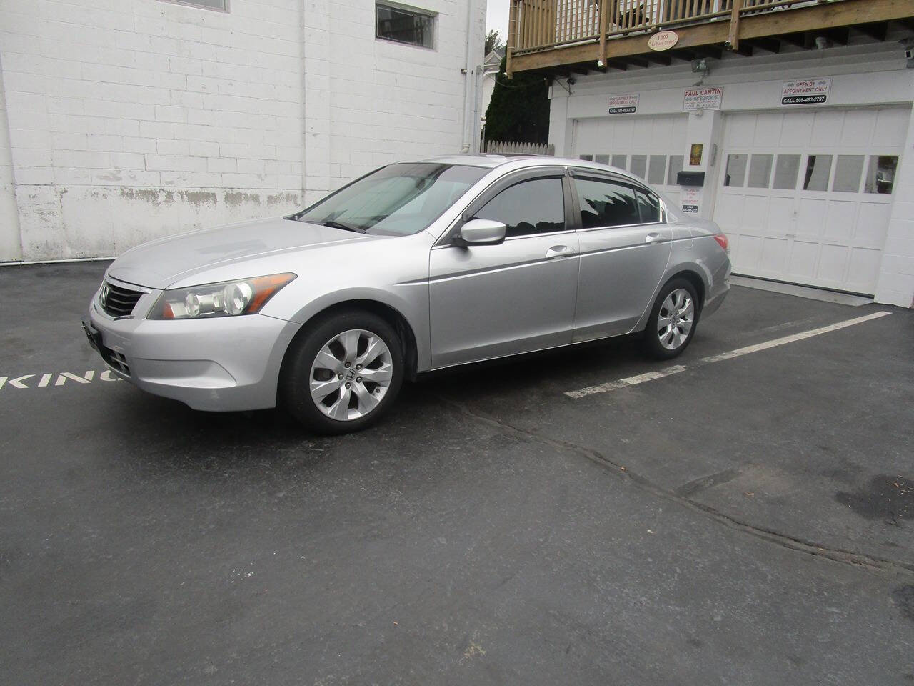 Used 2010 Honda Accord EX image 16