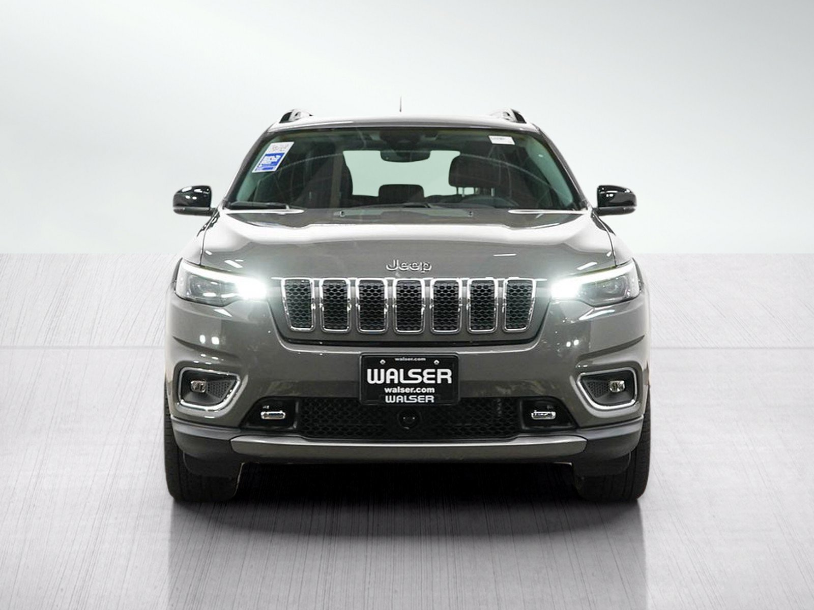 Used 2022 Jeep Cherokee Limited w/ Elite Package AWD/4WD image 8