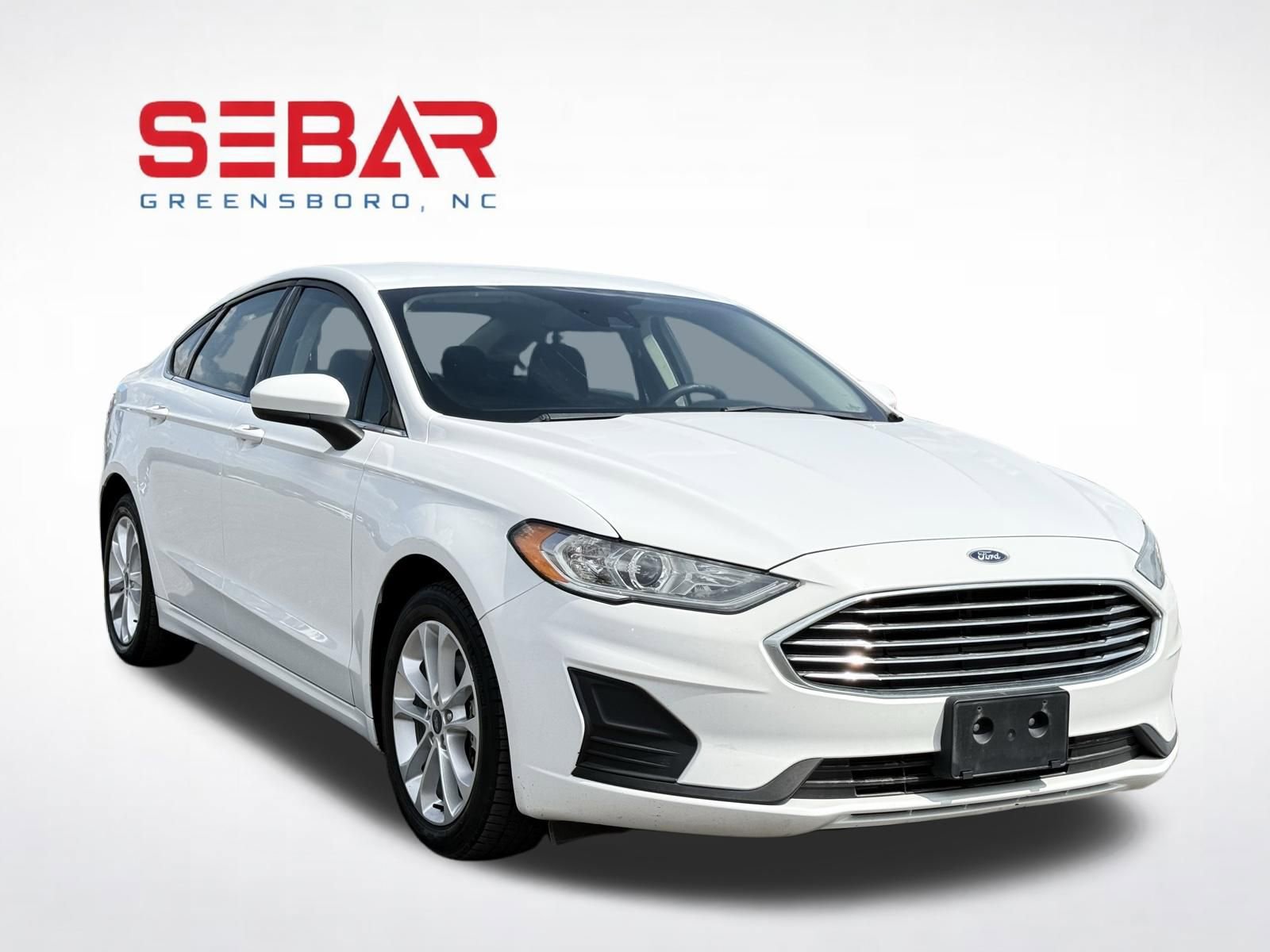 Used 2020 Ford Fusion SE FWD image 3