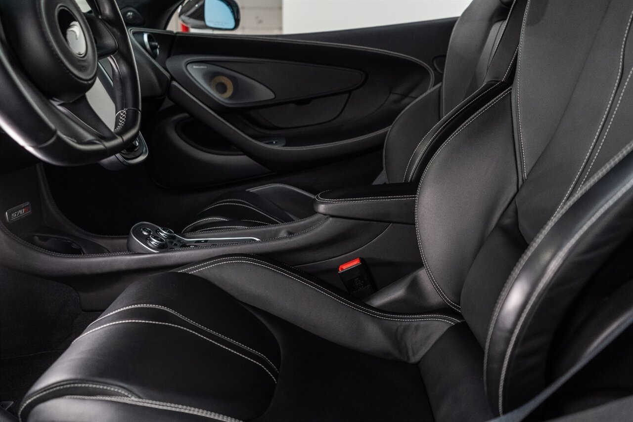 Used 2019 McLaren 570S Coupe RWD image 29