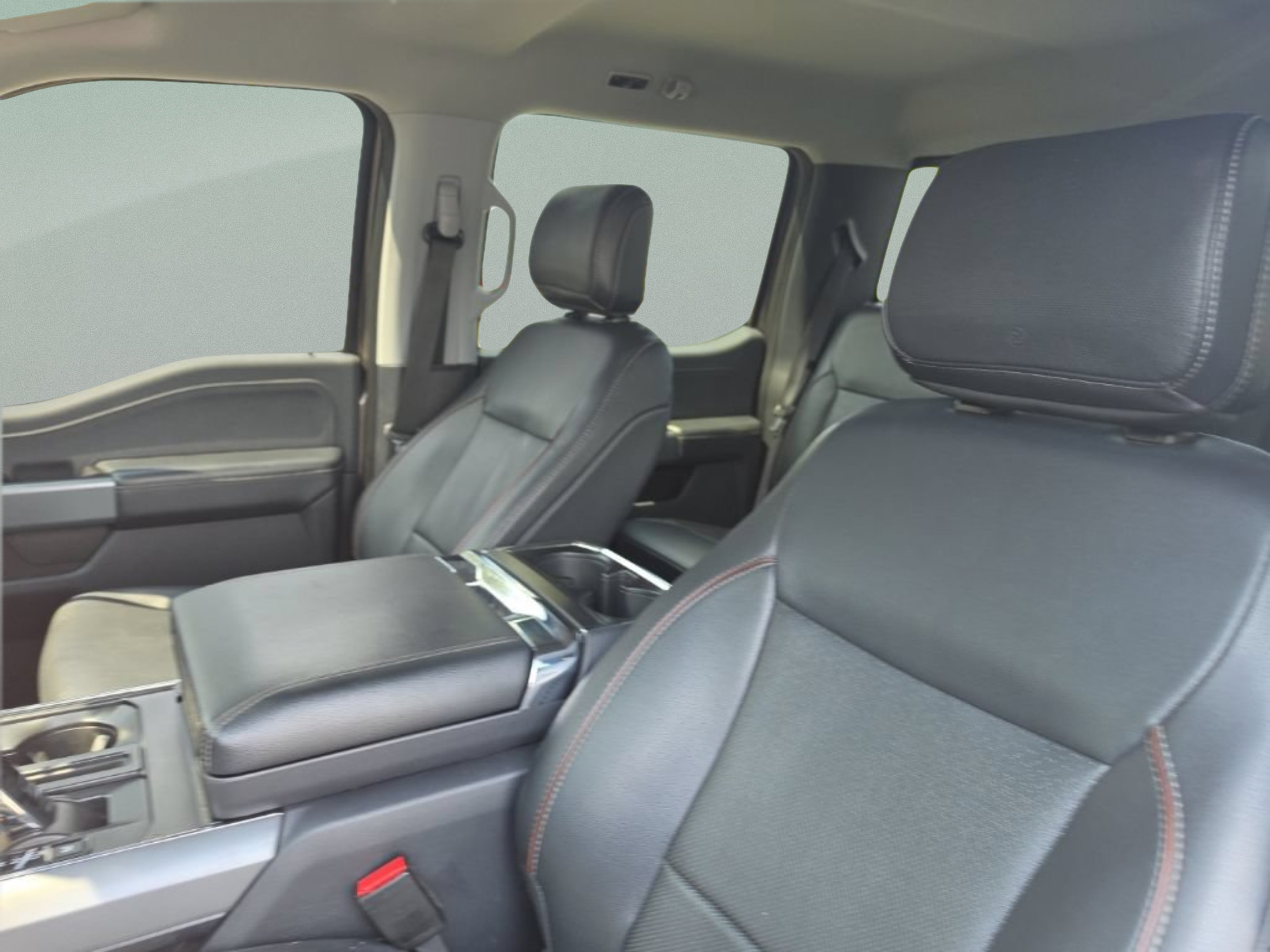 Used 2022 Ford F150 Lariat w/ Equipment Group 502A High AWD/4WD image 26
