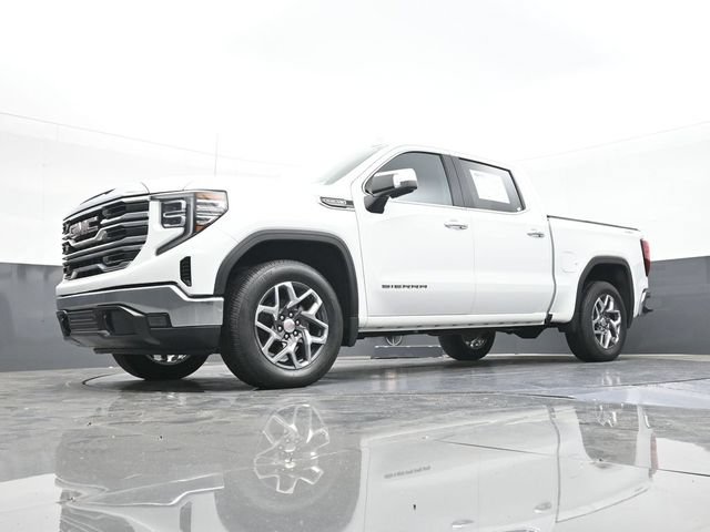 Used 2023 GMC Sierra 1500 SLT w/ SLT Convenience Package AWD/4WD image 61