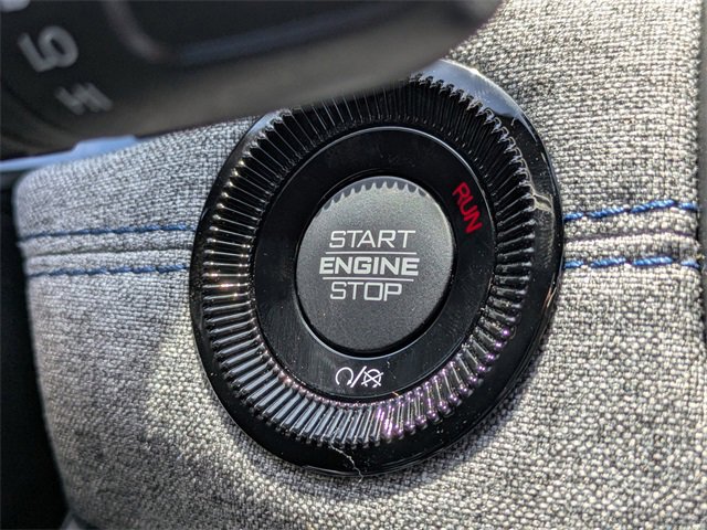 New 2025 Jeep Compass Latitude w/ Sun & Sound Group image 31