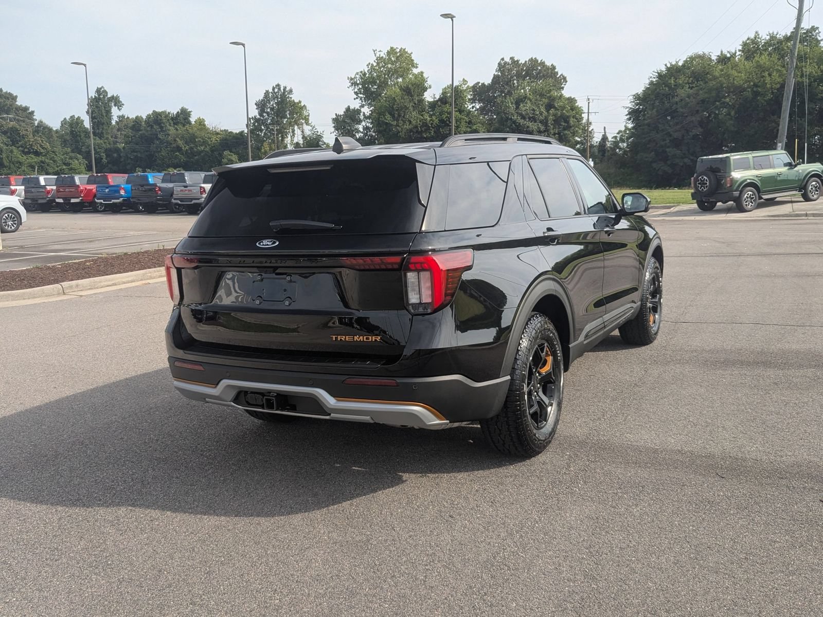 New 2026 Ford Explorer Tremor w/ Tremor Ultimate Package AWD/4WD image 3