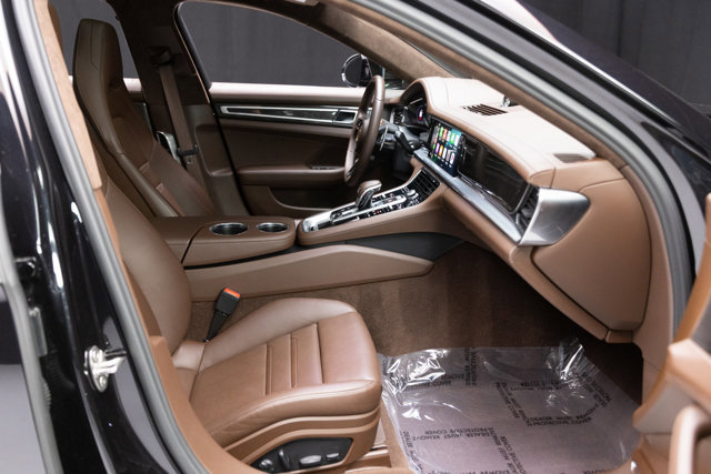 Used 2023 Porsche Panamera 4S Executive image 64