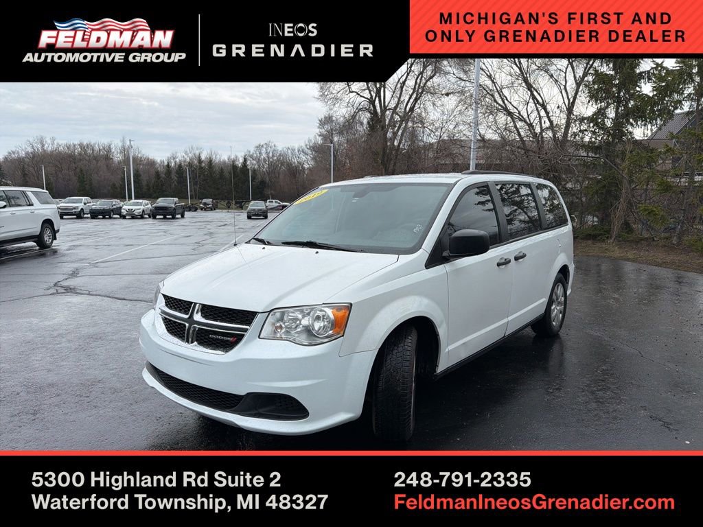Used 2019 Dodge Grand Caravan SE w/ UConnect Hands-Free Group image 1