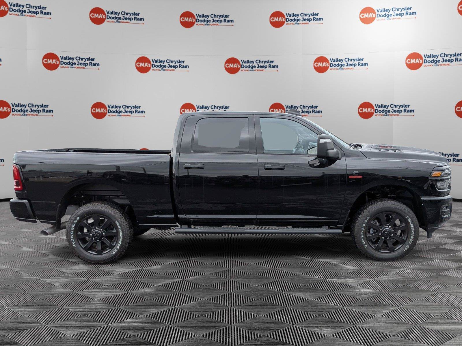 New 2026 RAM 2500 Tradesman AWD/4WD image 4