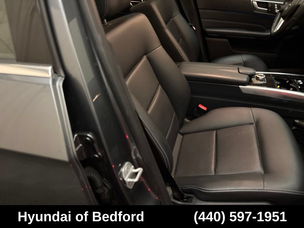 Used 2016 Mercedes-Benz E 350 4MATIC Sedan image 26