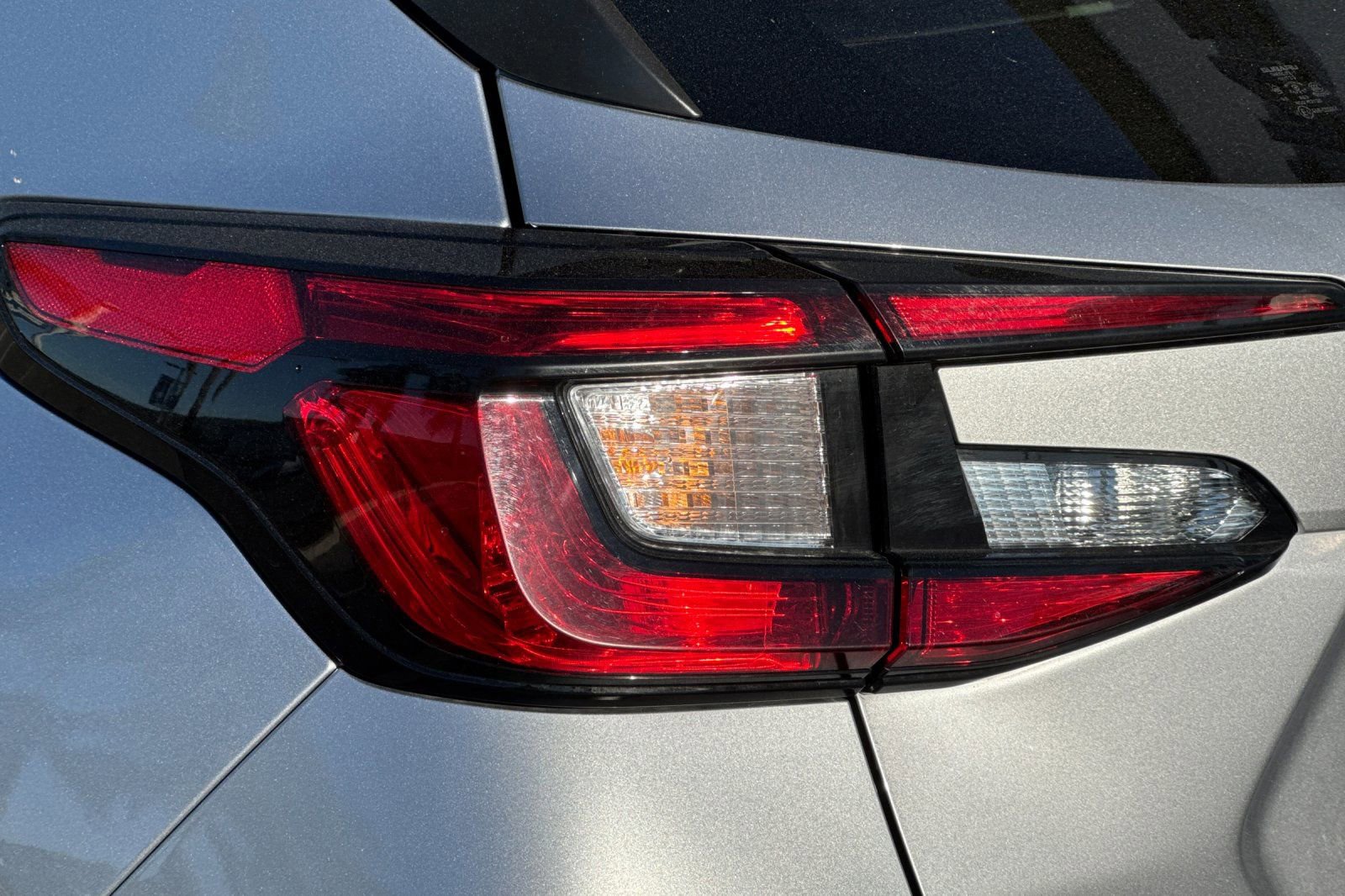 Certified 2025 Subaru Crosstrek 2.0i Premium image 30