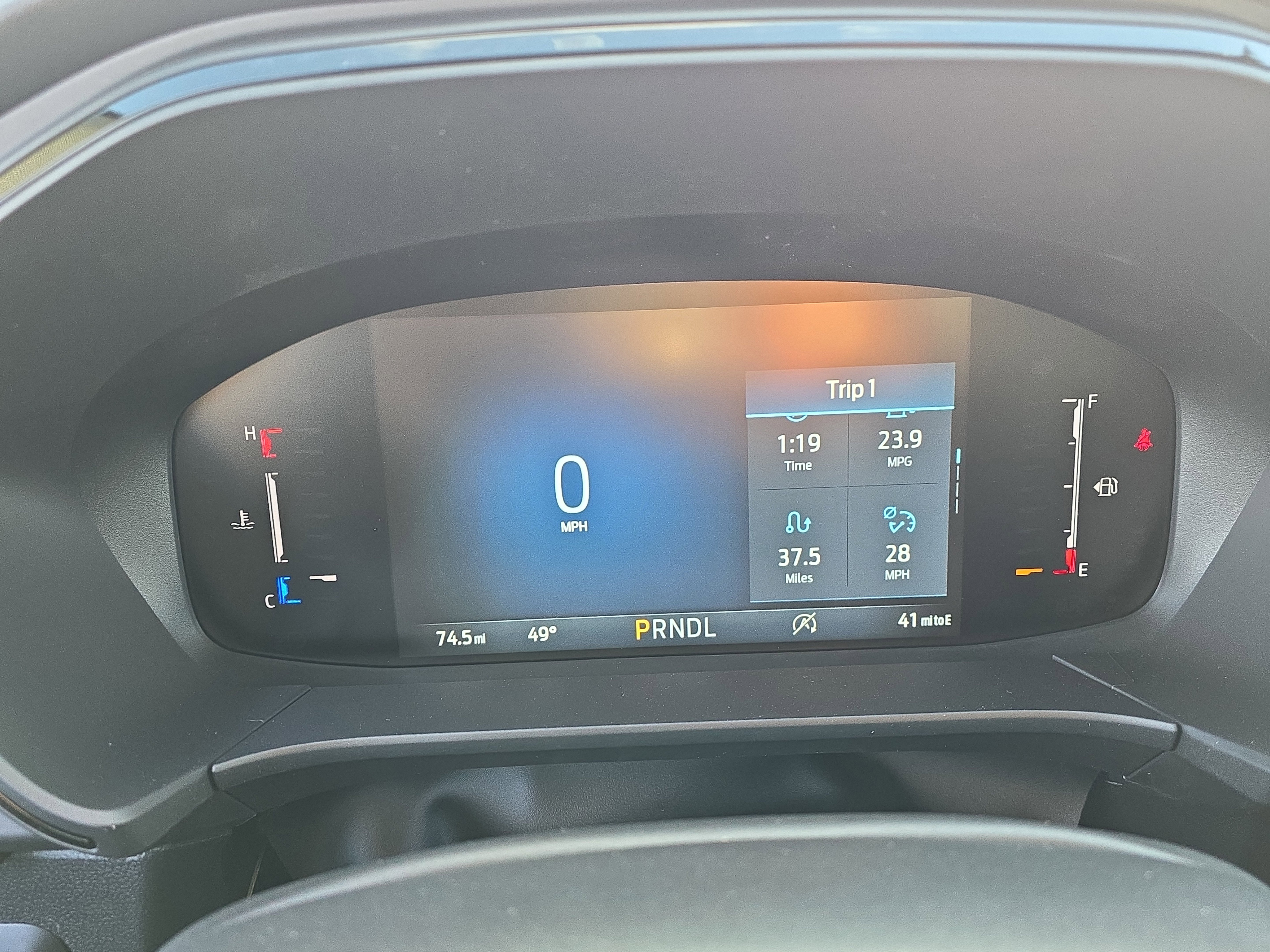 New 2025 Ford Escape ST-Line w/ Cold Weather Package image 25