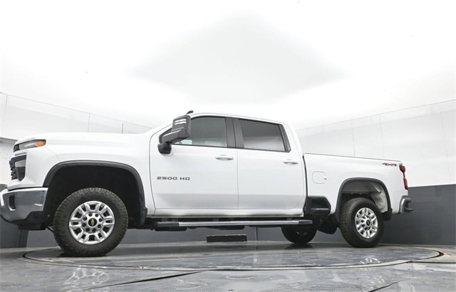 Used 2024 Chevrolet Silverado 2500 LT image 43