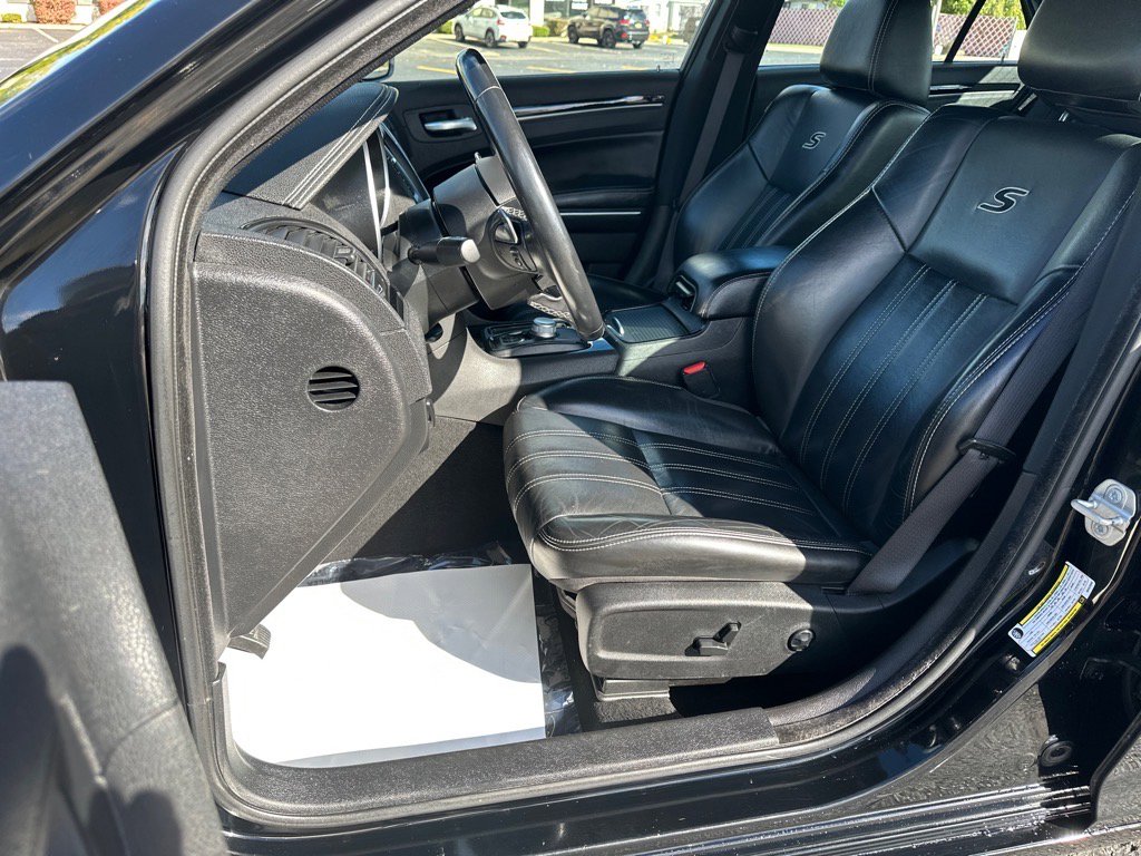 Used 2021 Chrysler 300 S image 16