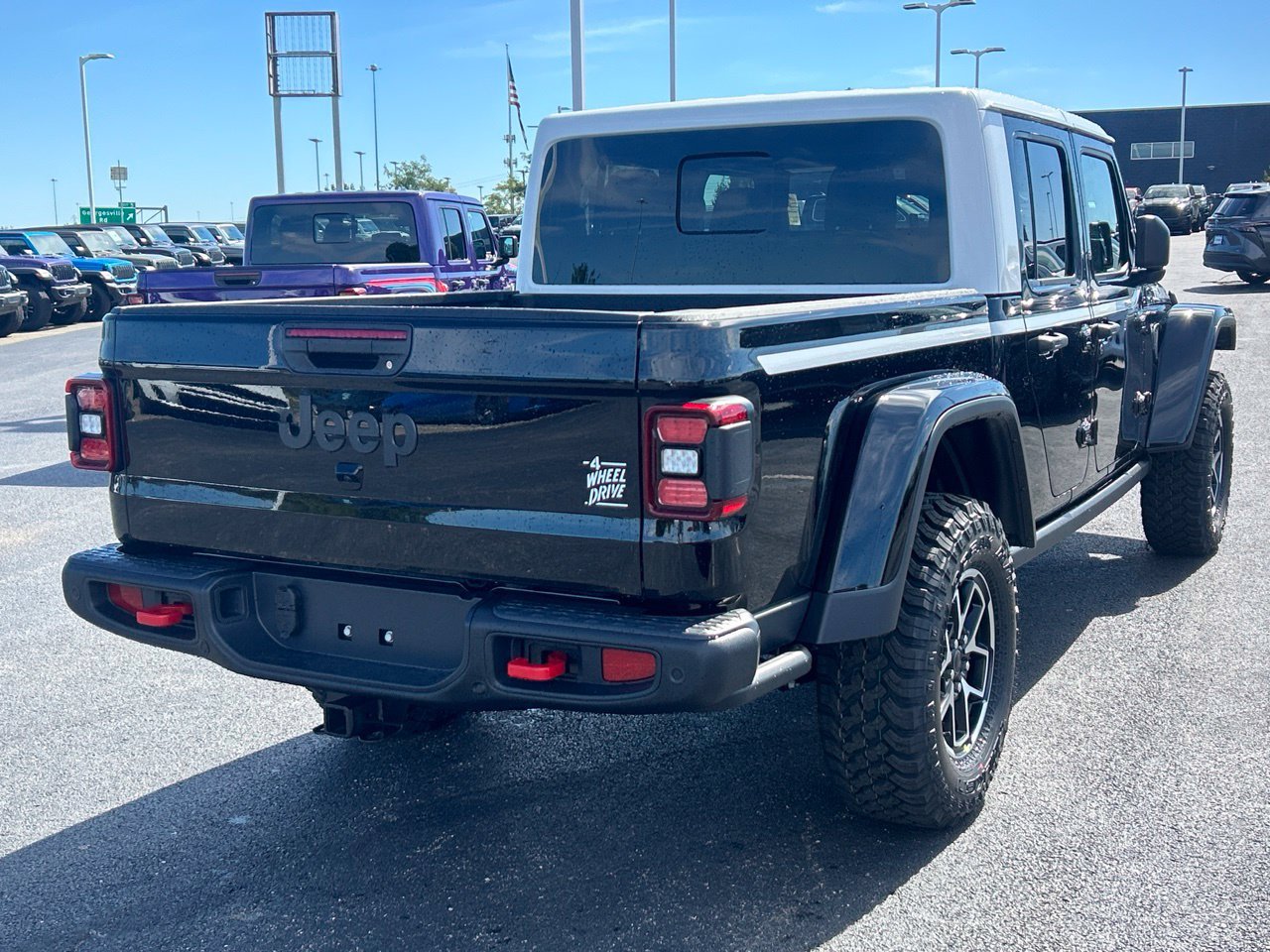 New 2027 Jeep Gladiator Rubicon AWD/4WD image 3