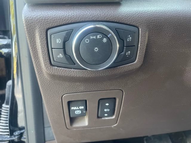 Used 2020 Ford F150 King Ranch w/ Equipment Group 601A Luxury AWD/4WD image 20